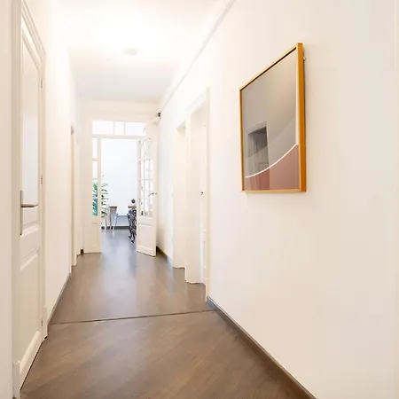 Premium 5 Hab Con Balcon A Gran Via - Grupos Hasta 10 - Passeig Gracia 7min Apartament